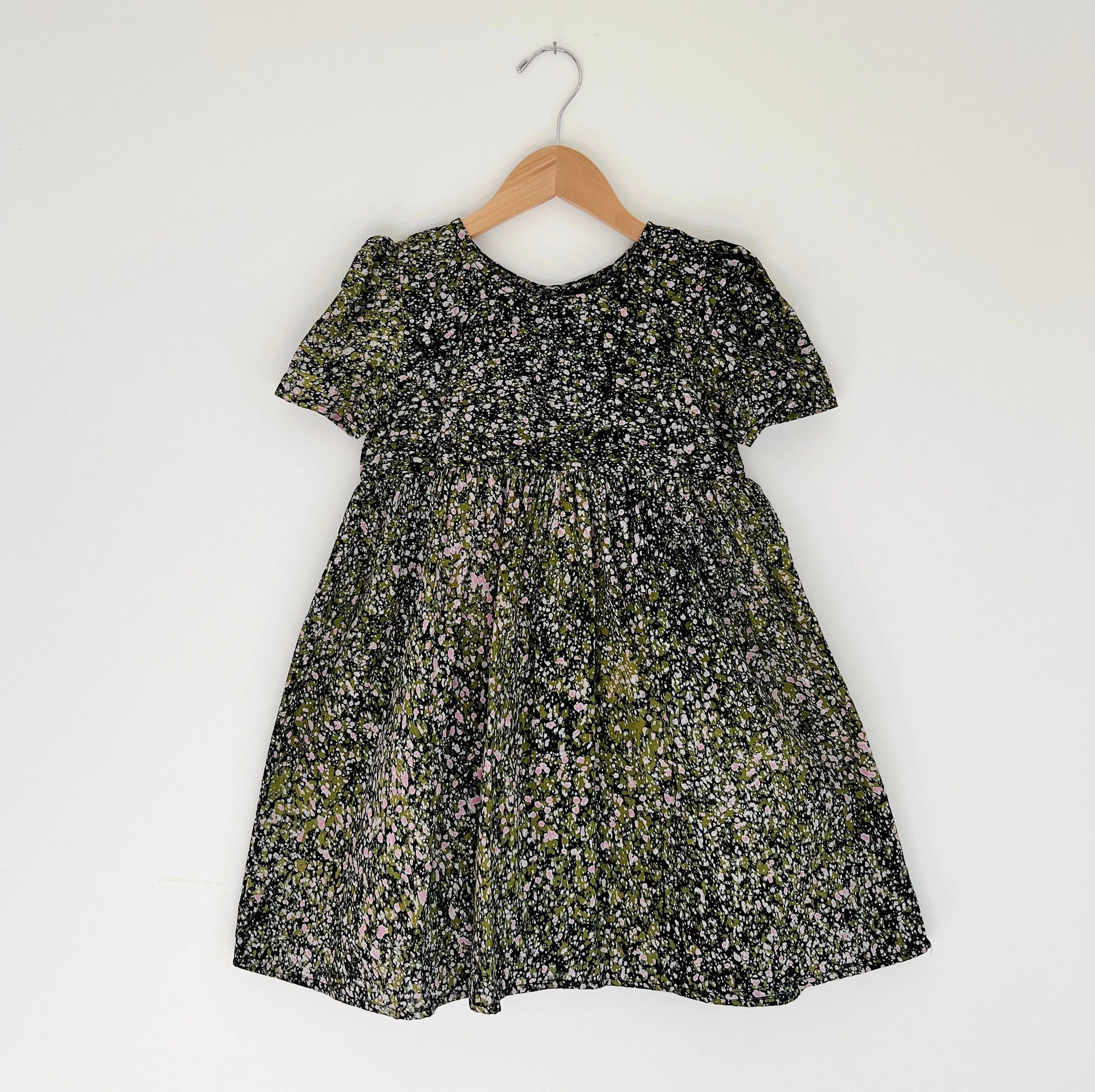 Fahari Bazaar | Girls Puff Sleeve Dress in Green & Pink Speckle