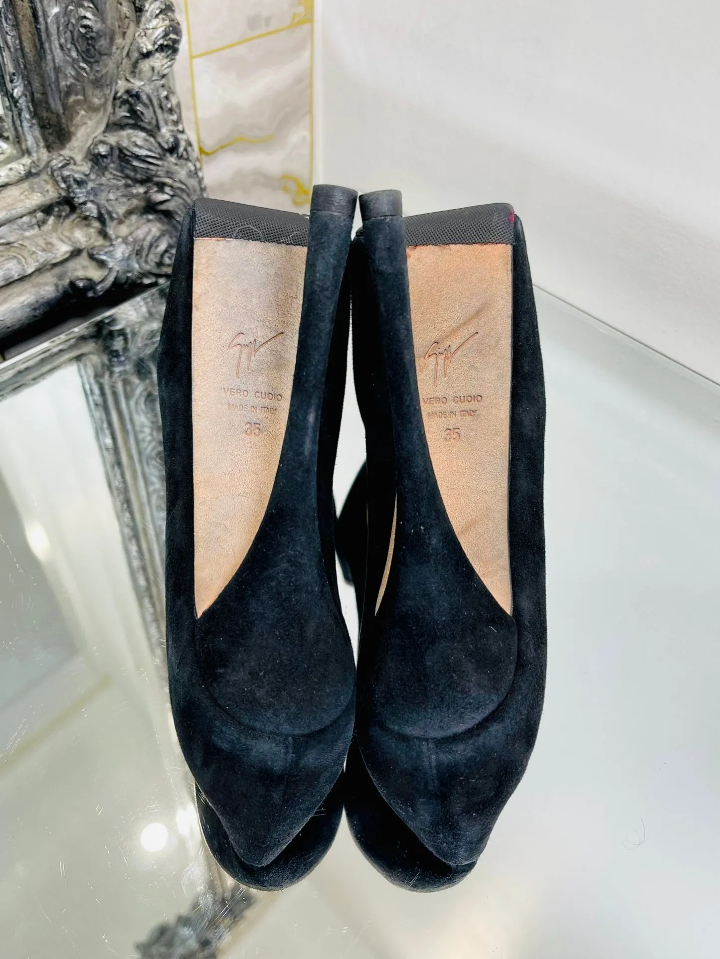 Giuseppe Zanotti Suede Platform Heels. Size 35